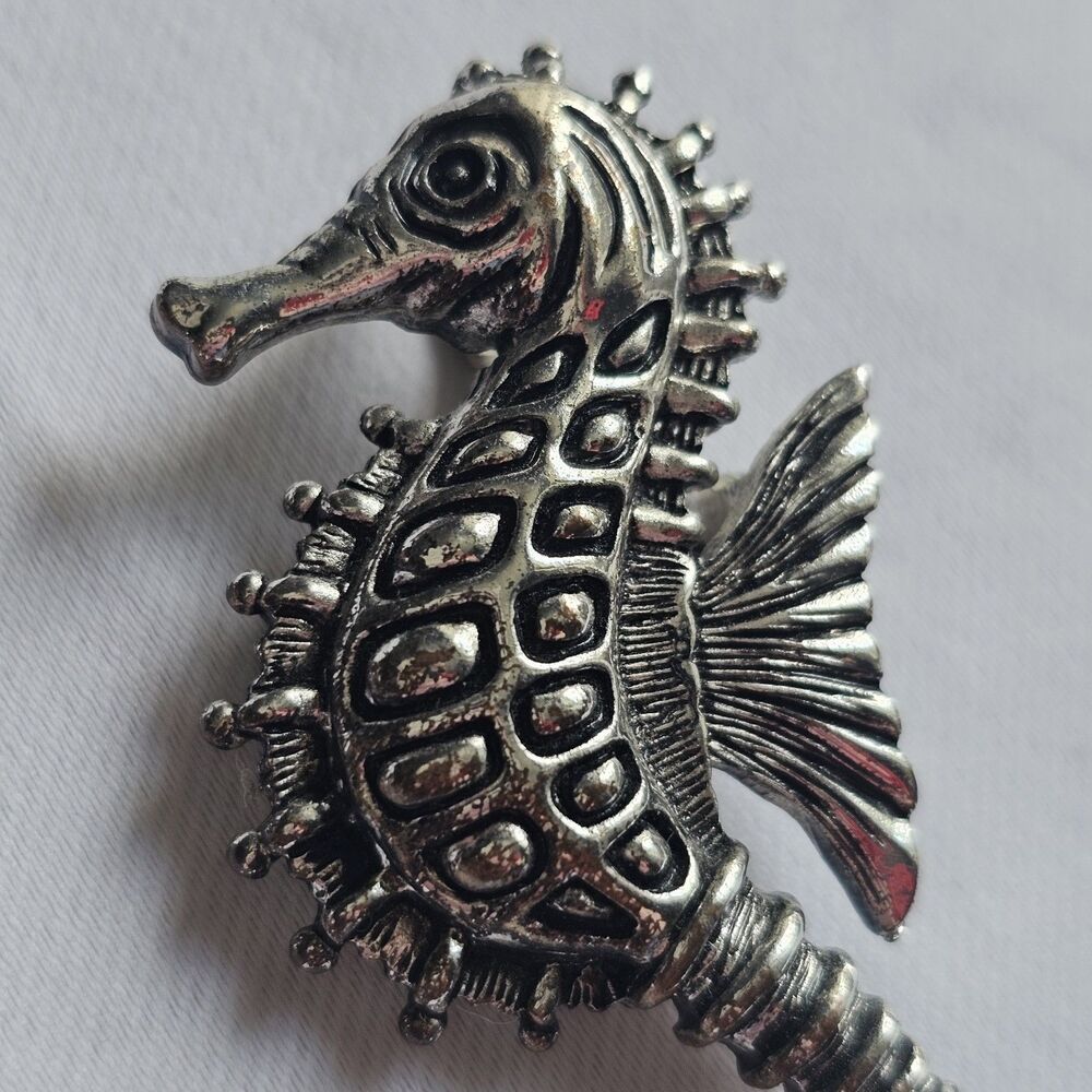 Vintage Seahorse Brooch Pin Or Necklace Charm Silver Tone